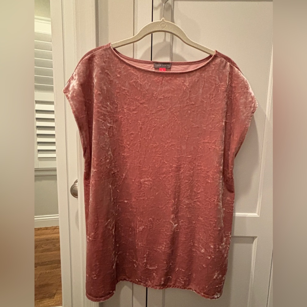 Vince Camuto crushed velvet top in blush pink. Easy fit. Elevated casual.